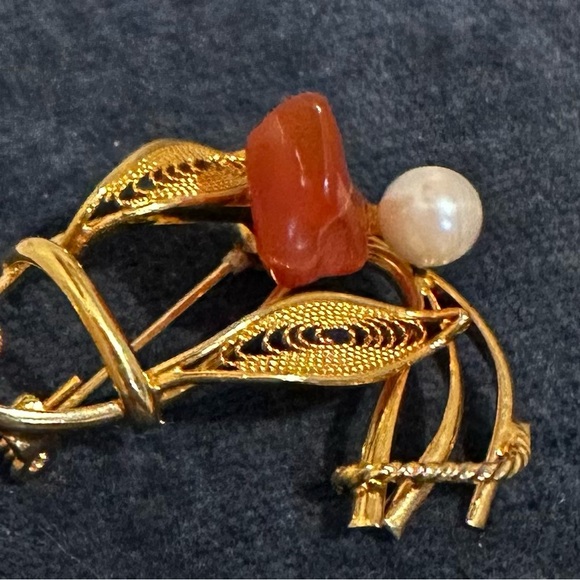 Gold filled brooch - Picture 3 of 5